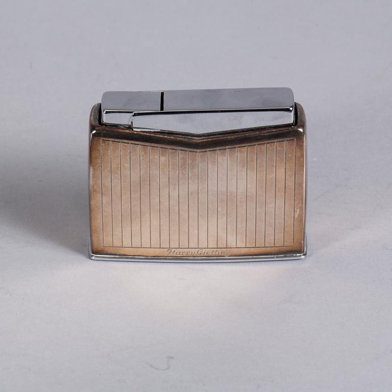 BORDSTÄNDARE,  sterling silver. "Consul Crown", design Sigvard Bernadotte.Georg Jensen.