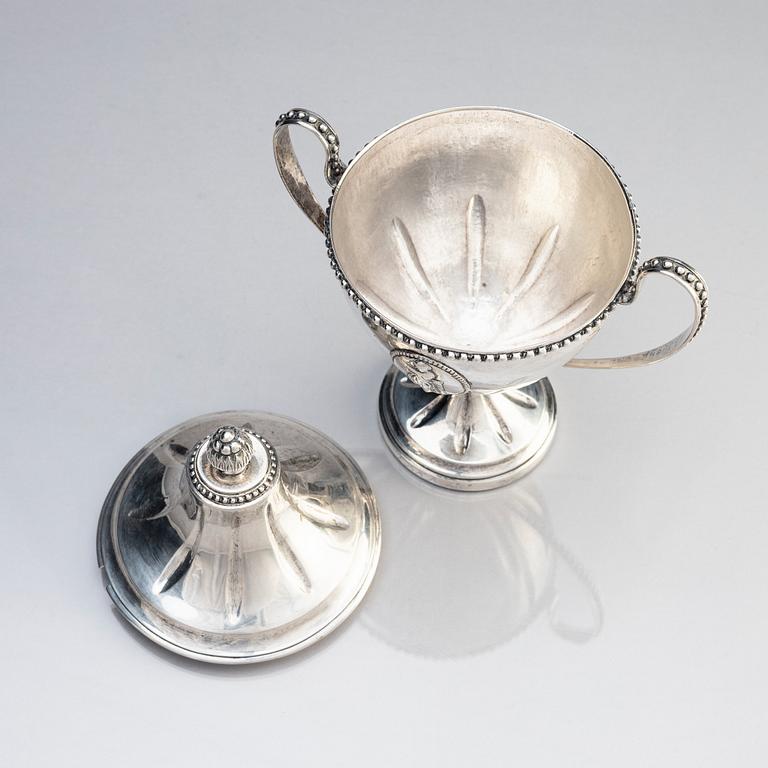 Erik Ernander, sockerskål med lock, silver, Uppsala 1791. Sengustaviansk.