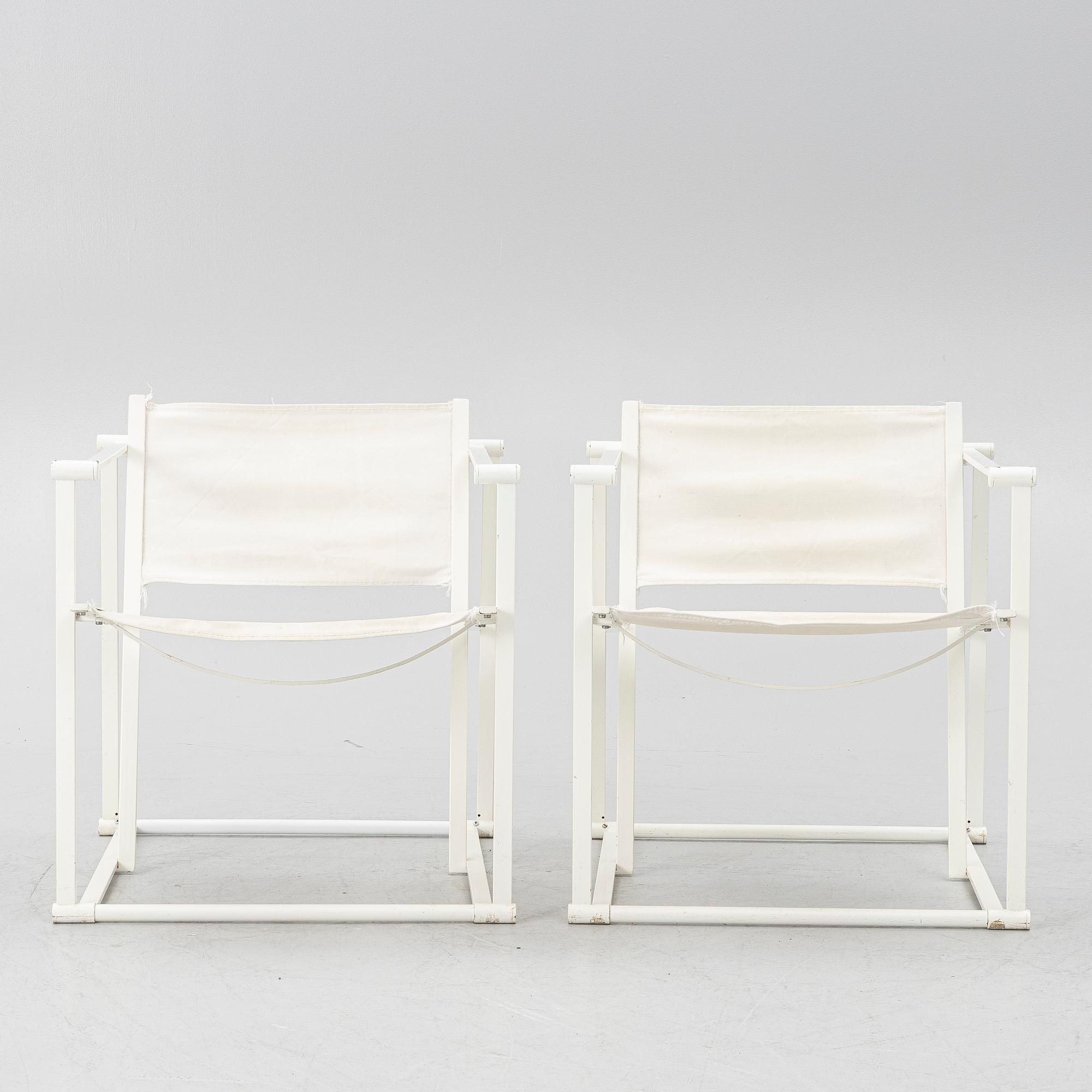 A pair of arm chairs "Cubus", Radboud van Beekum.