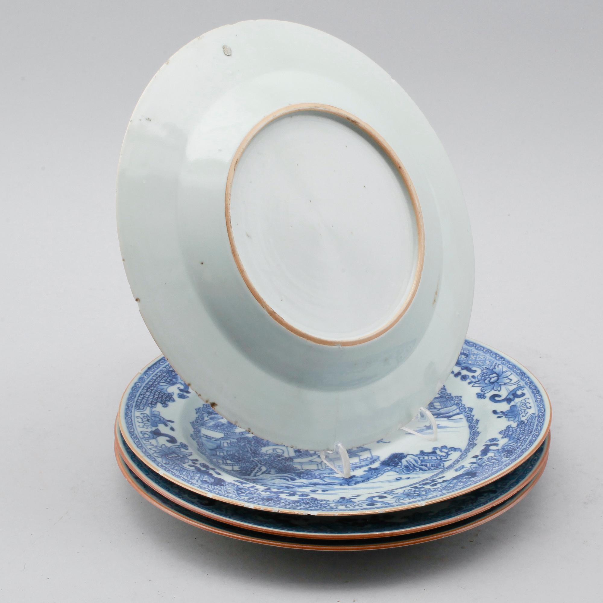 TALLRIKAR, 4 st, porslin, Kina, Qianlong 1736-1795.
