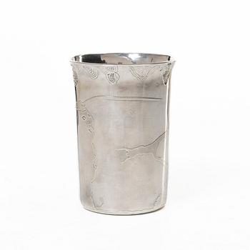 Olle Ohlsson, A sterling silver beaker, Olle Ohlsson Silversmide, Stockholm 1979.