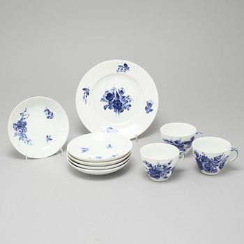 COFFEESERVIS, 26 pieces, porcelain, "Blå Blomst", Royal Copenhagen, Denmark.