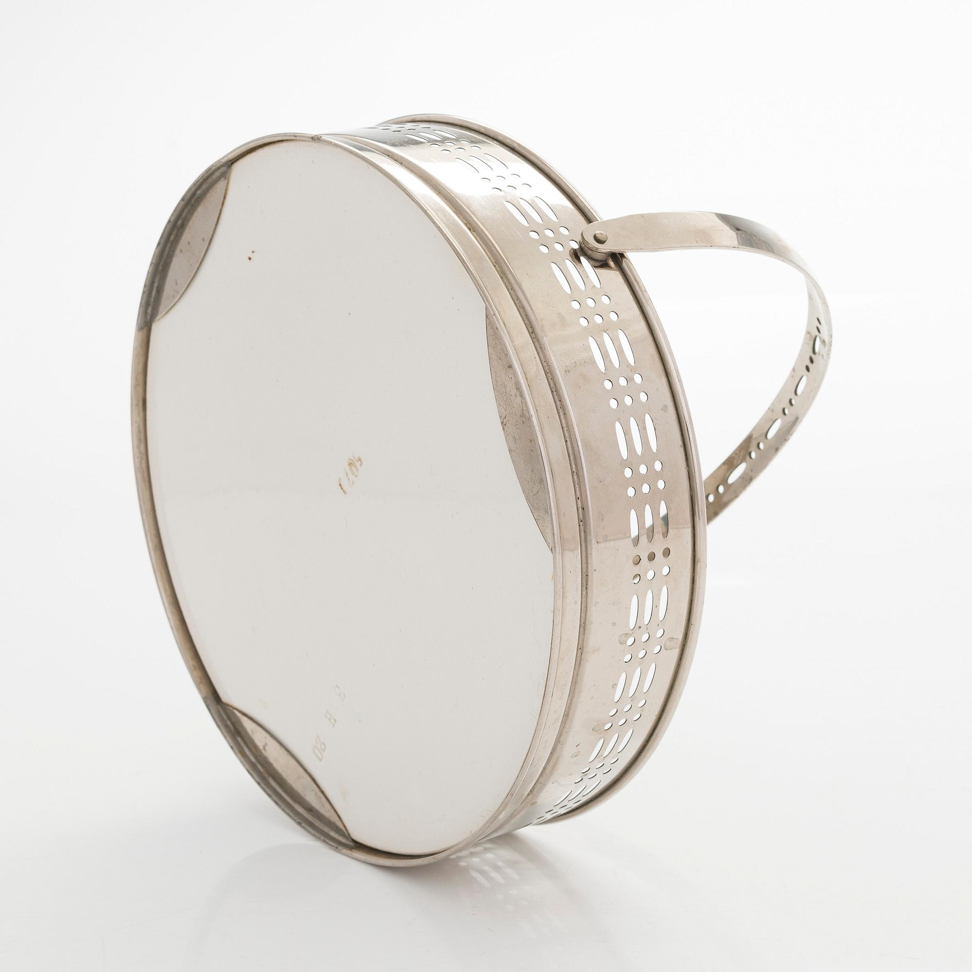 Tarjoiluvati ja tarjoilumalja, 1900-luvun alku.