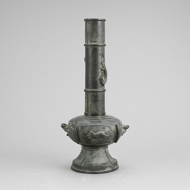 VAS, patinerad brons, Japan, 1800-tal.