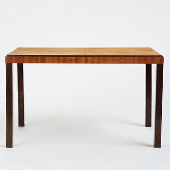 Swedish Modern, a library table, possibly Firma Boet, provenance: Factory owner Neck's residence in Nossebro, 1930s.