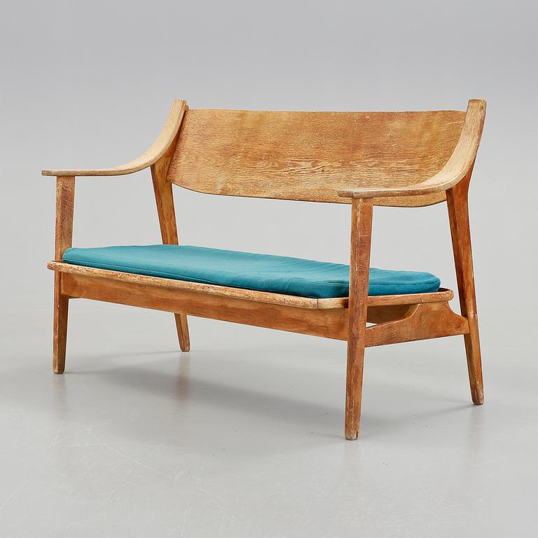 SOFFA, troligen Folke Janson för SM Wencrattz, omkr 1900-talets mitt.
