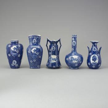 RÖRSTRAND, 16 vaser av flintgods, 1900-talets första kvartal.