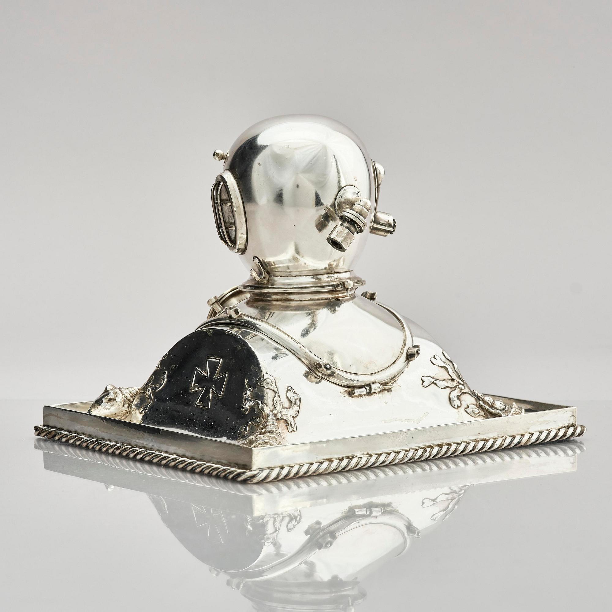 Firma Anton Michelsen, skulptur, sterling silver, Köpenhamn 1923.