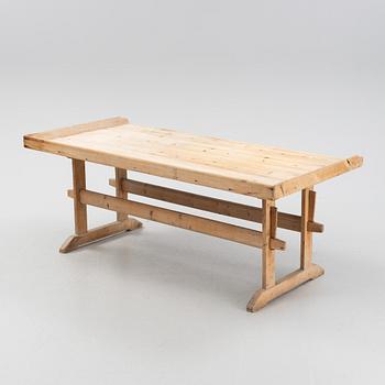 A pine baking table, 19th Century.