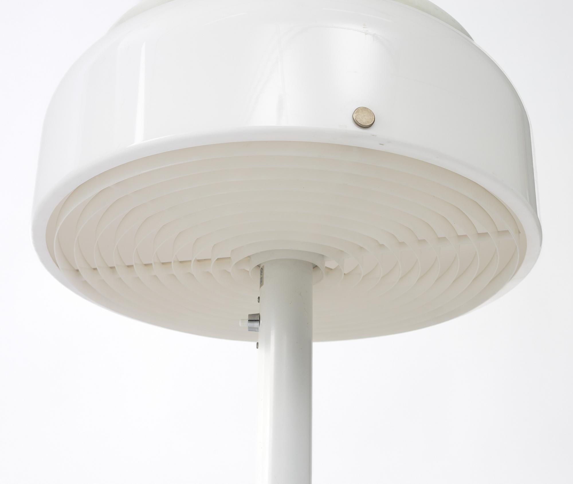Anders Pehrson, a 'Knubblingen' table lamp, Ateljé Lyktan, Åhus.