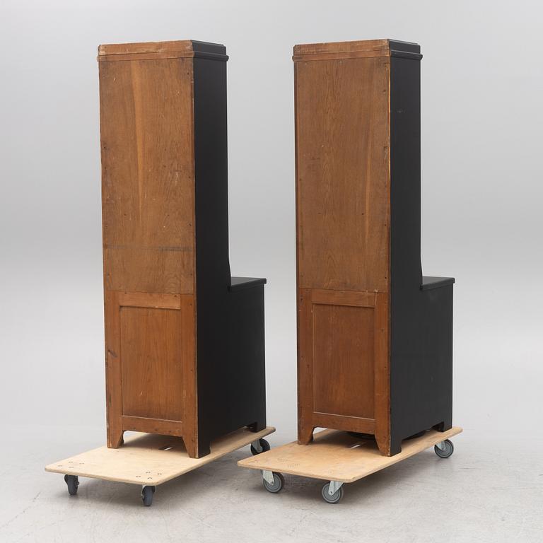 A pair of cabinets, first half of the 20th Century.