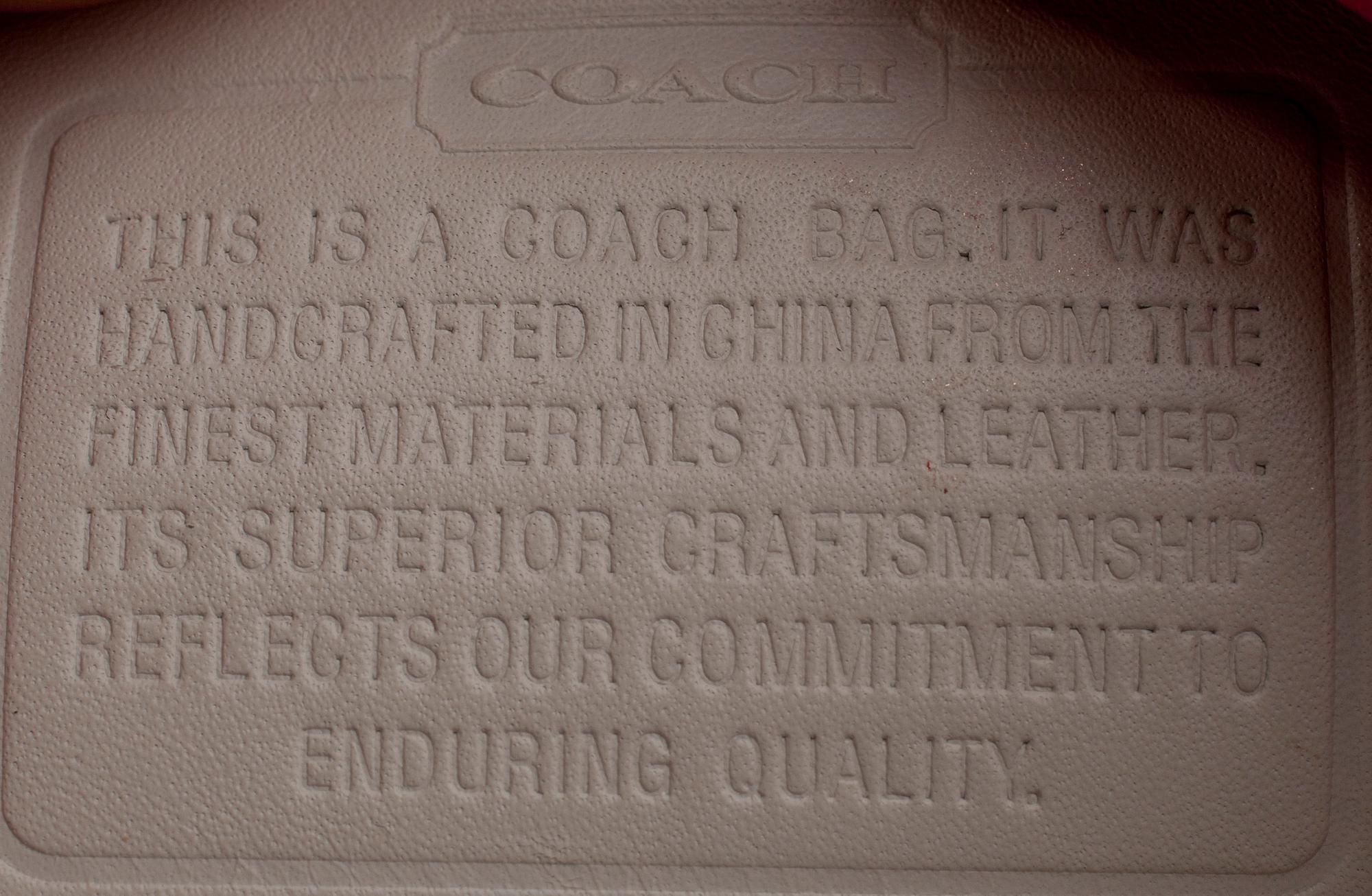 VÄSKA, axelremsväska / wristlet, Coach.