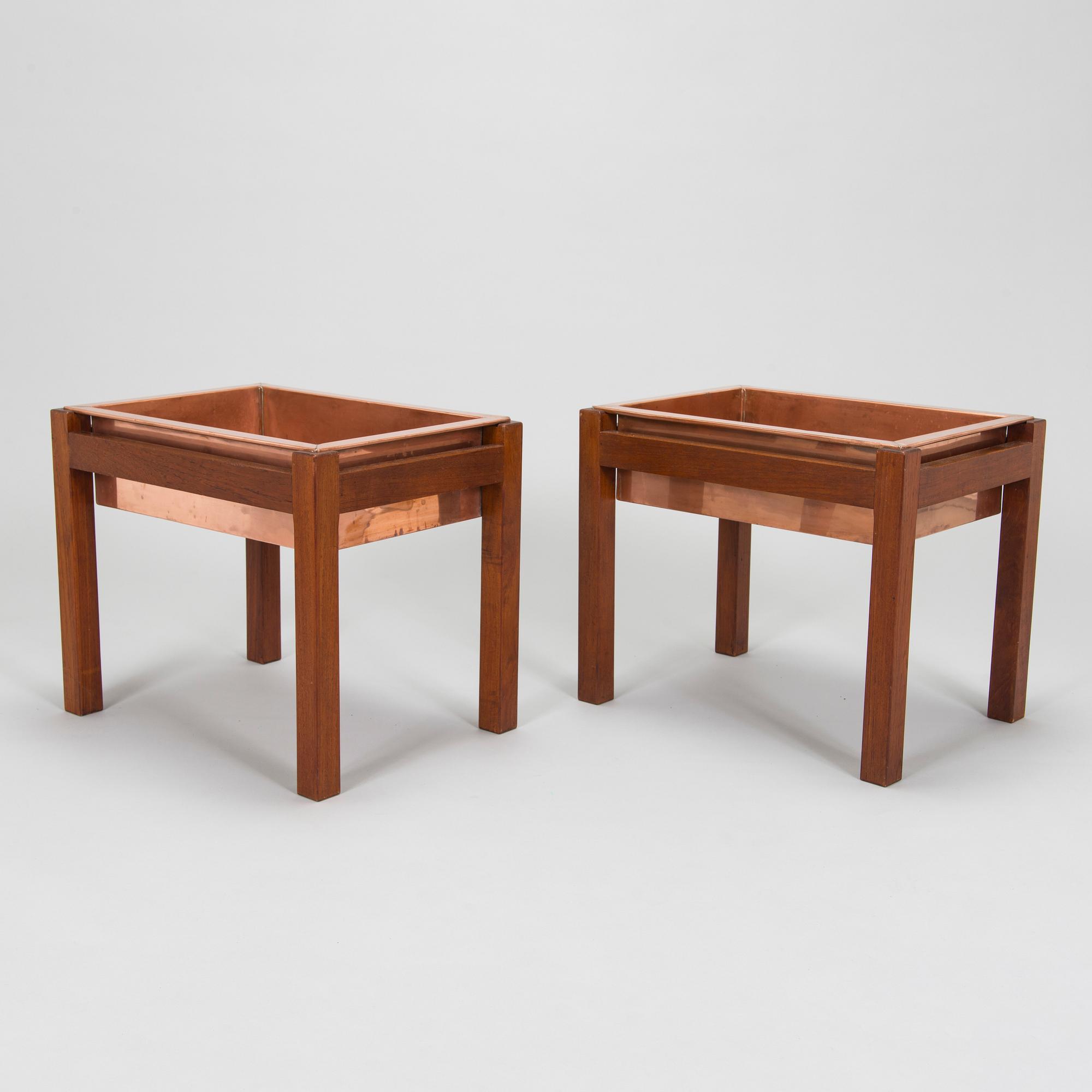 Blomlådor, ett par 1950/1960-tal.