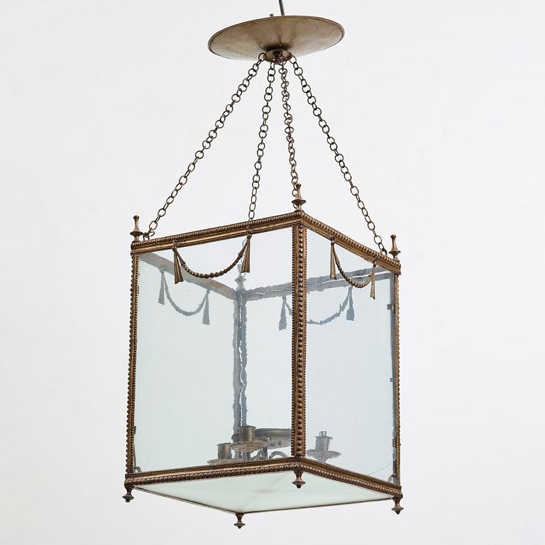 A Gustavian late 18th century three-light lantern.