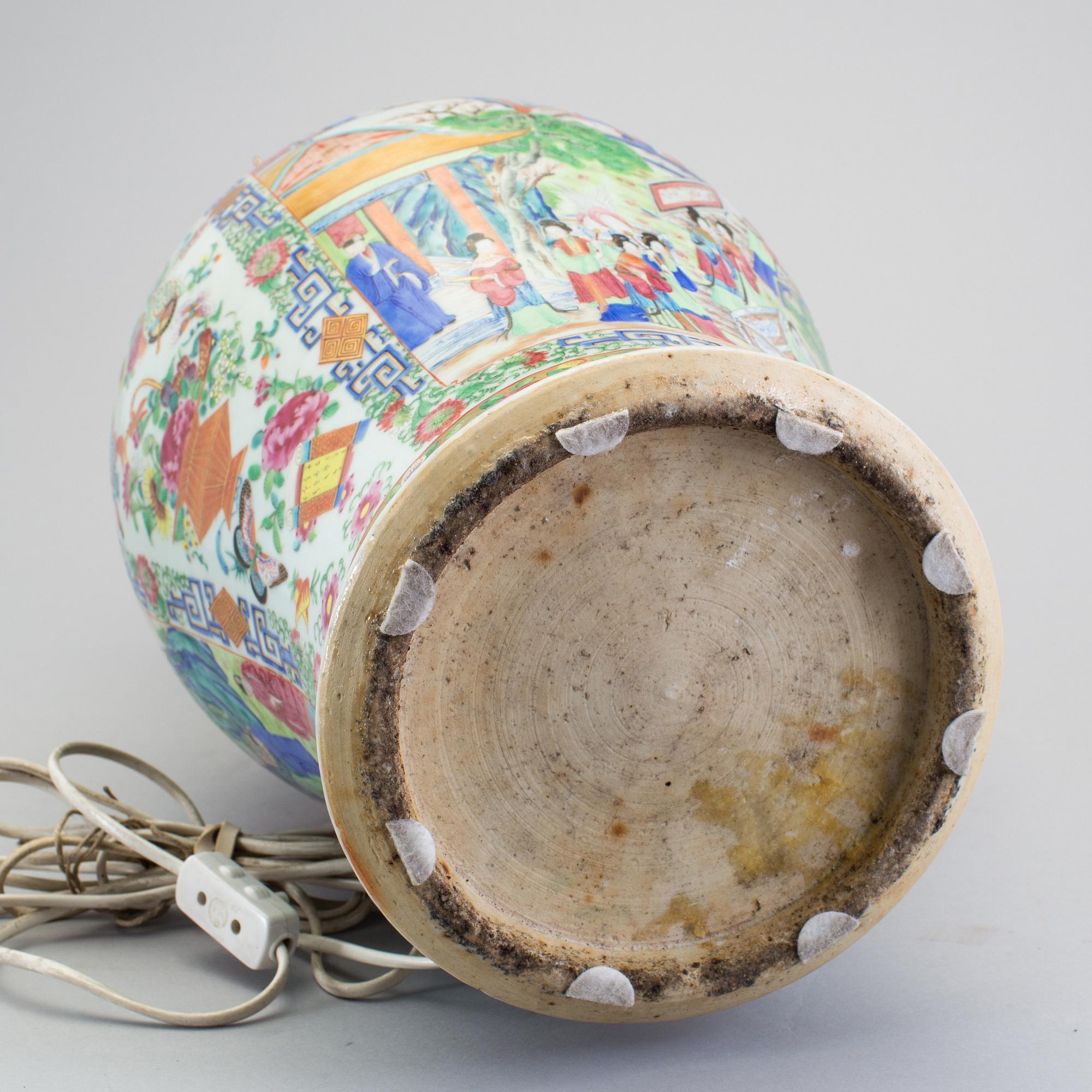 A CHINESE CANTON PORCELAIN VASE, 19th century, now a table lamp.