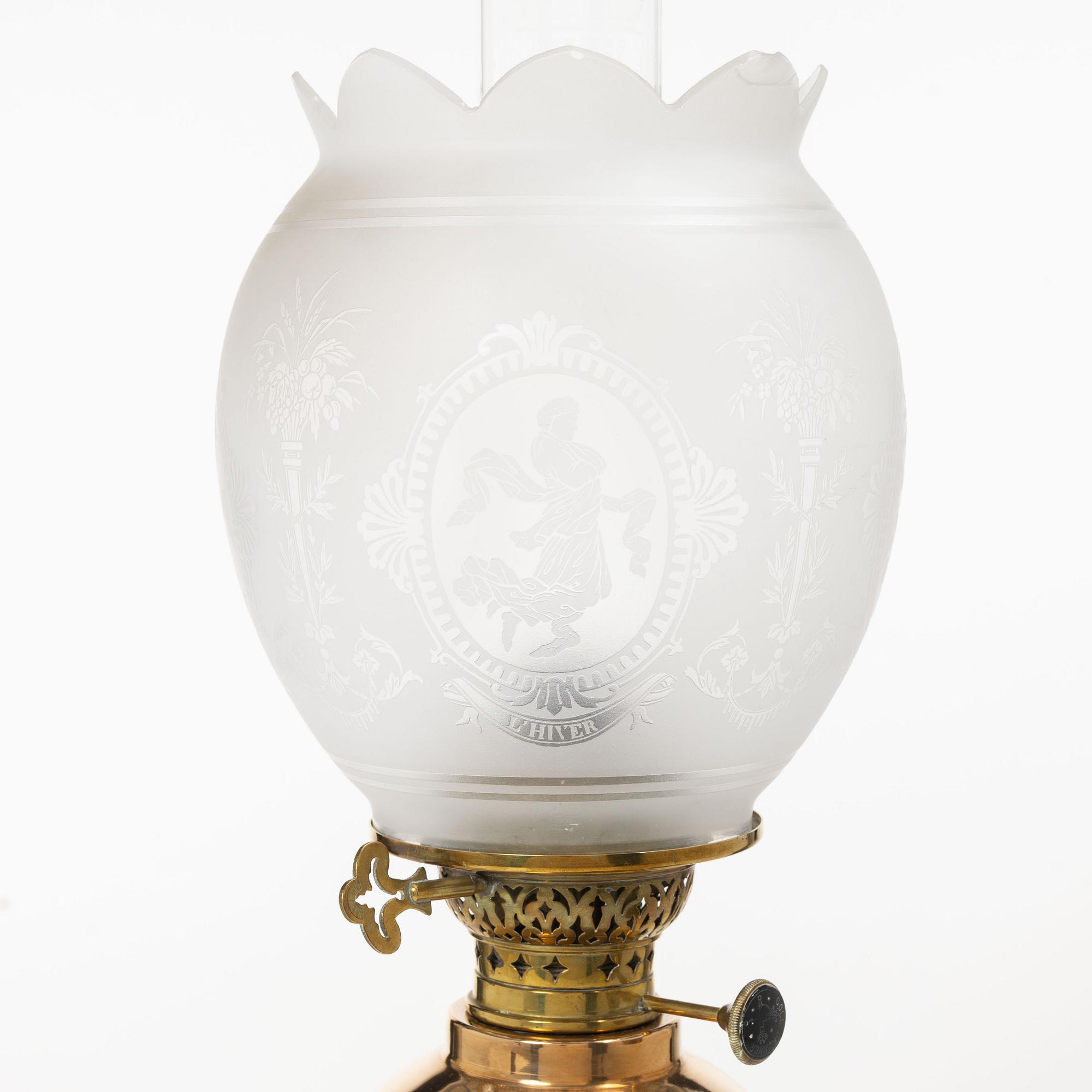 Kerosene lamp, Gold-Brenner, circa 1900.