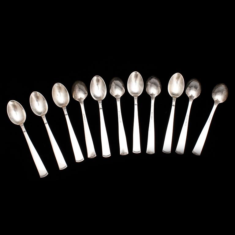 BESTICKSERVIS, 102 delar, silver, "Rosenholm", GAB, Stockholm, bland annat 1976. Vikt ca 2177g.