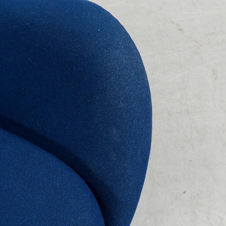 A "Ägget" easy chair by Arne Jacobsen, Fritz Hanse, 1990s.