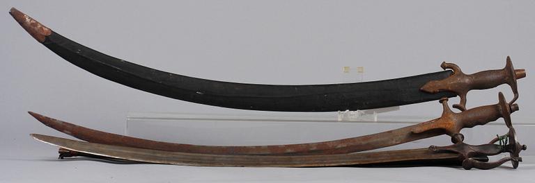 SABLAR, 3 st, orientaliska. 1900-tal.