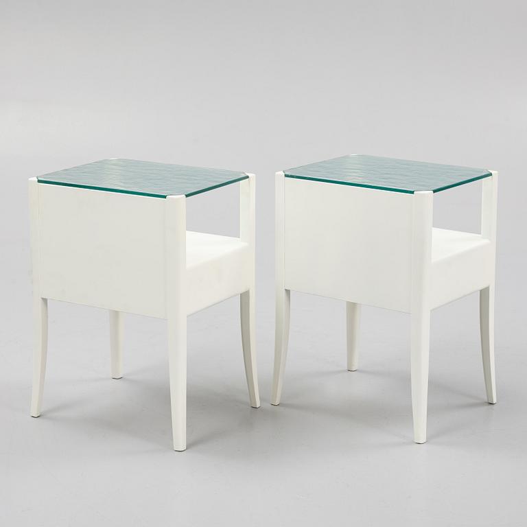 Sängbord, ett par, 1930/40-tal.