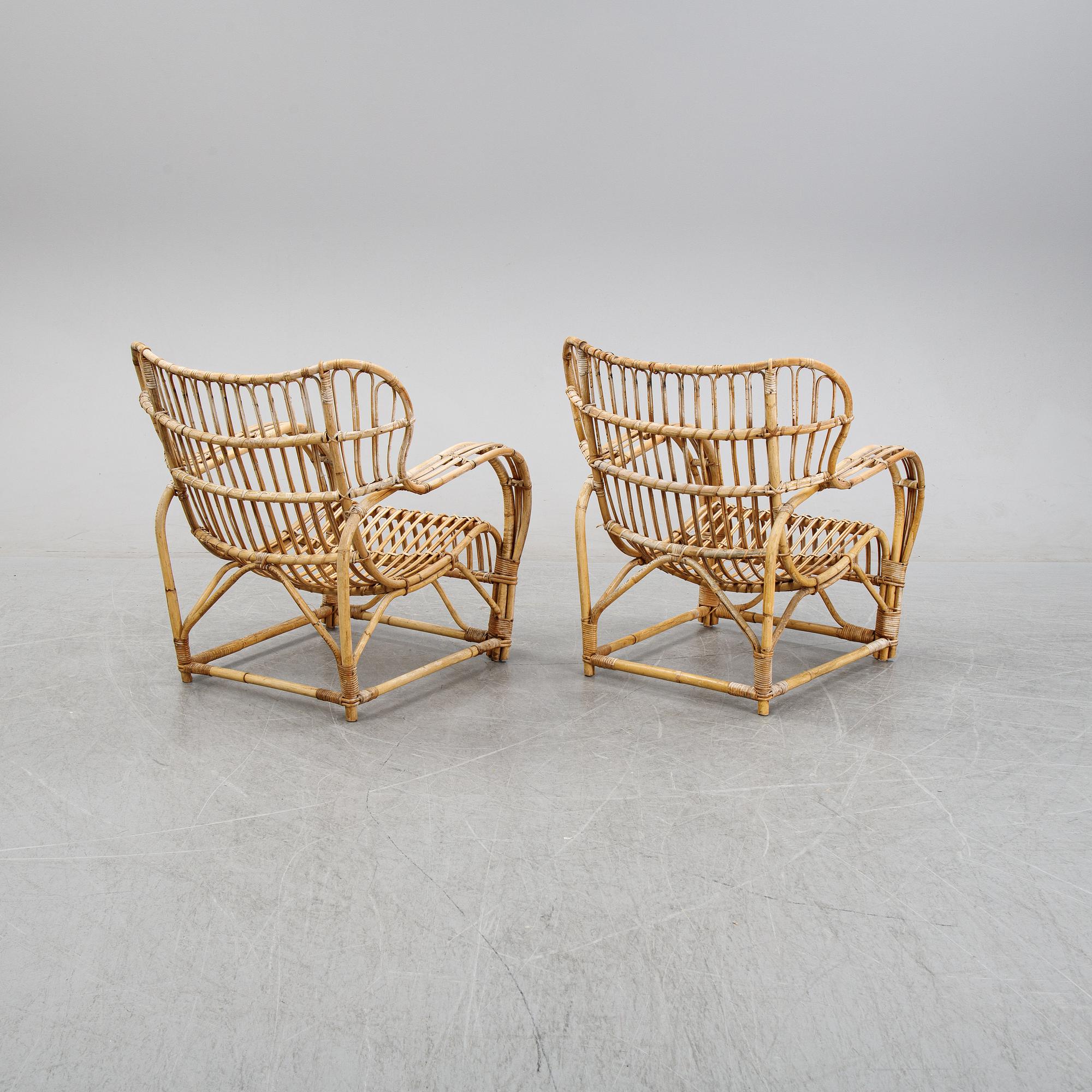 A pair of rattan easy chairs, second half of the 20th Century.