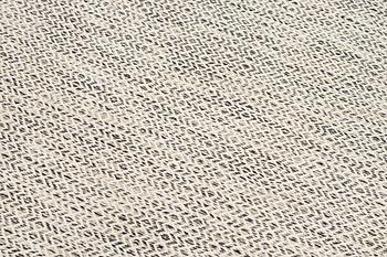 Matta, 390 x 240 cm., modern tillverkning.