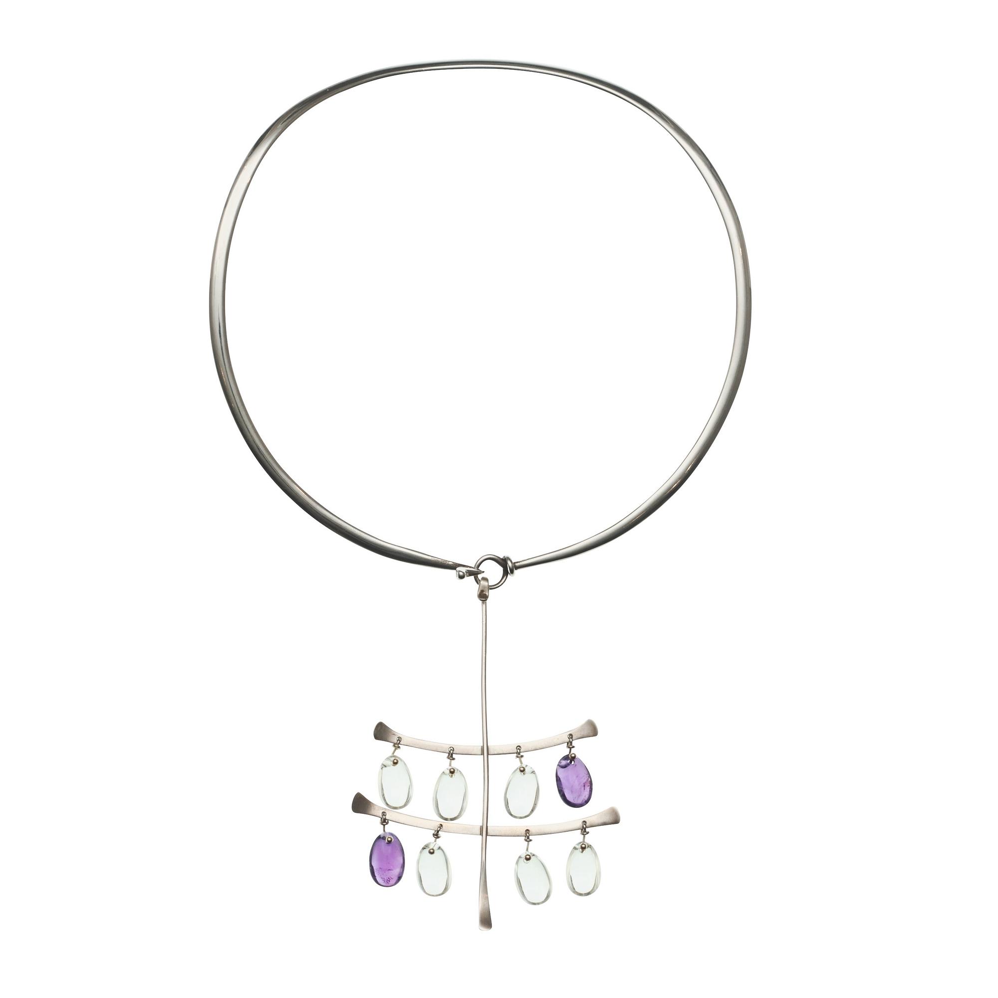 A Vivianna Torun Bülow Hübe necklace with pendant, Georg Jensen post 1945.