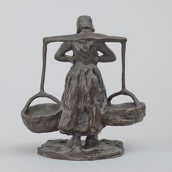 Carl Milles, Woman carrying water.