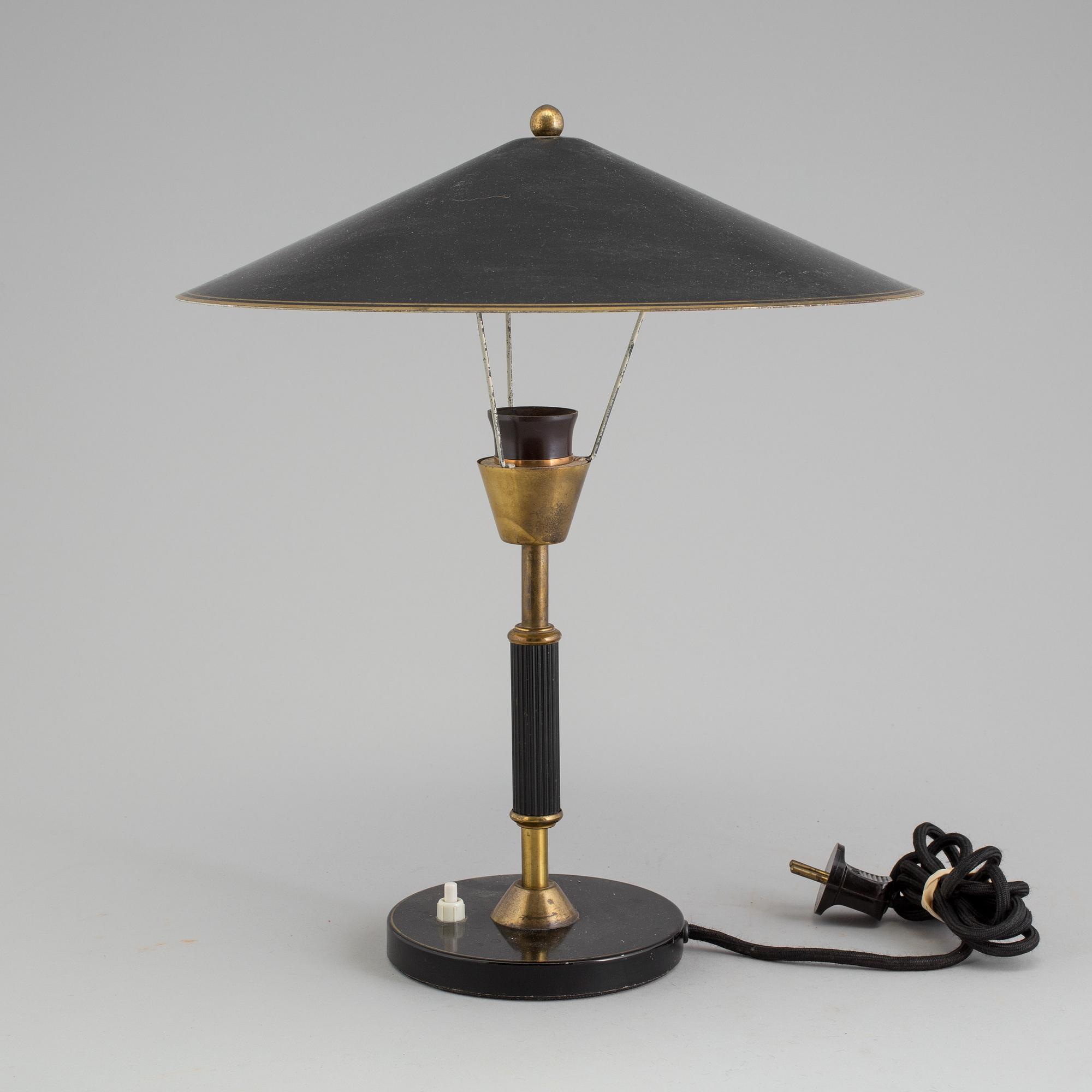 A table lamp, 1920-/30s.