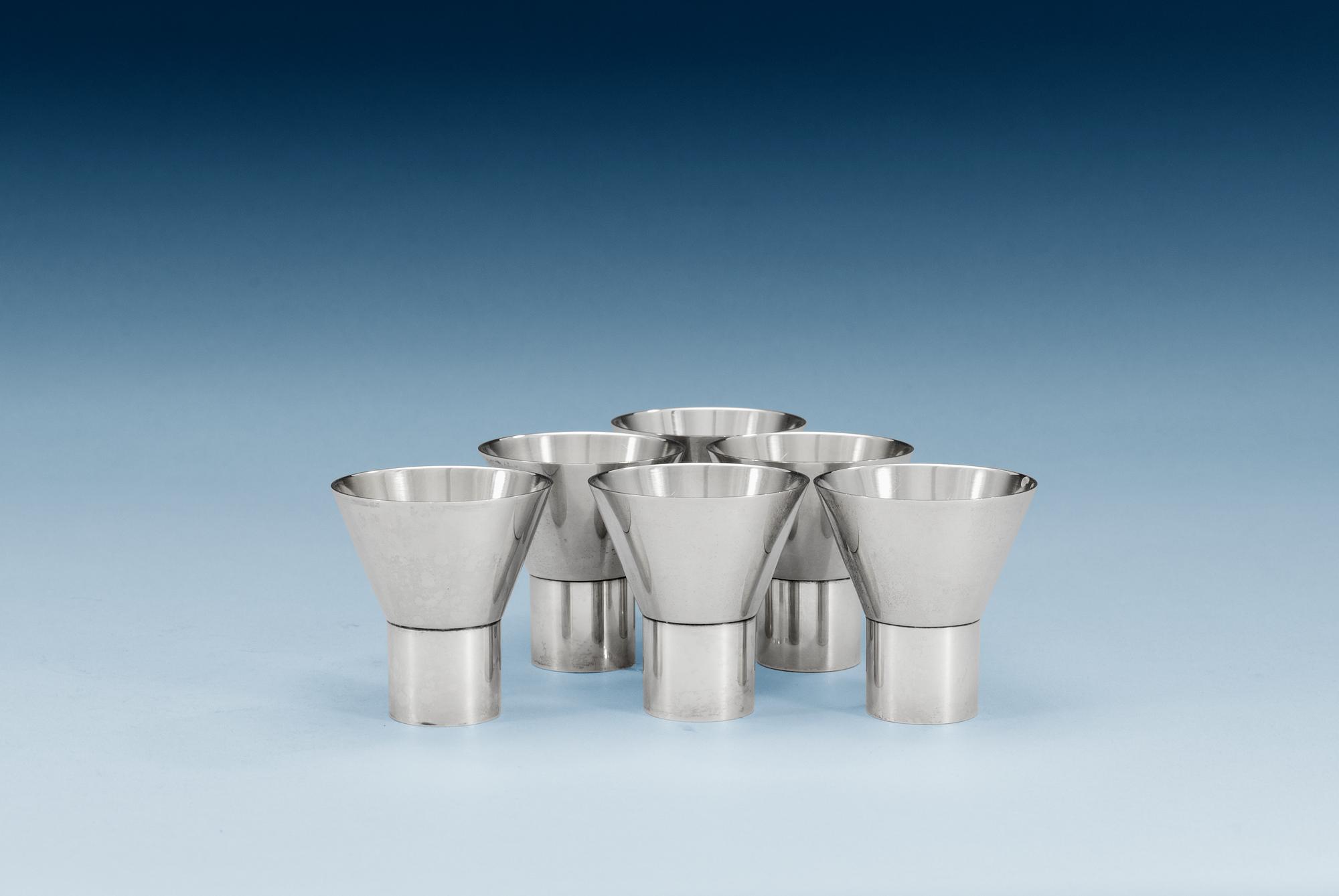 A Heinz Decker set of six coctail glasses, C.G. Hallberg, Stockholm 1959.