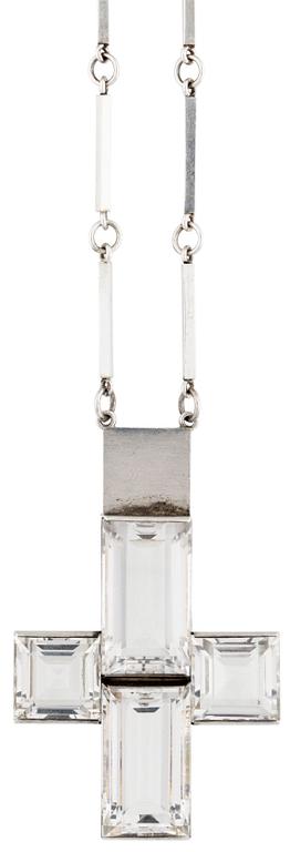 A WIWEN NILSSON rock crystal and sterling pendant and chain, Lund 1946.