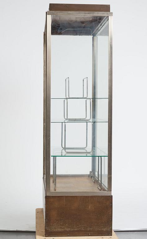 Axel Einar Hjorth, a pair of showcase cabinets, from the fashion boutique Oscar Baeckmans, Nordiska Kompaniet, Stockholm 1929.