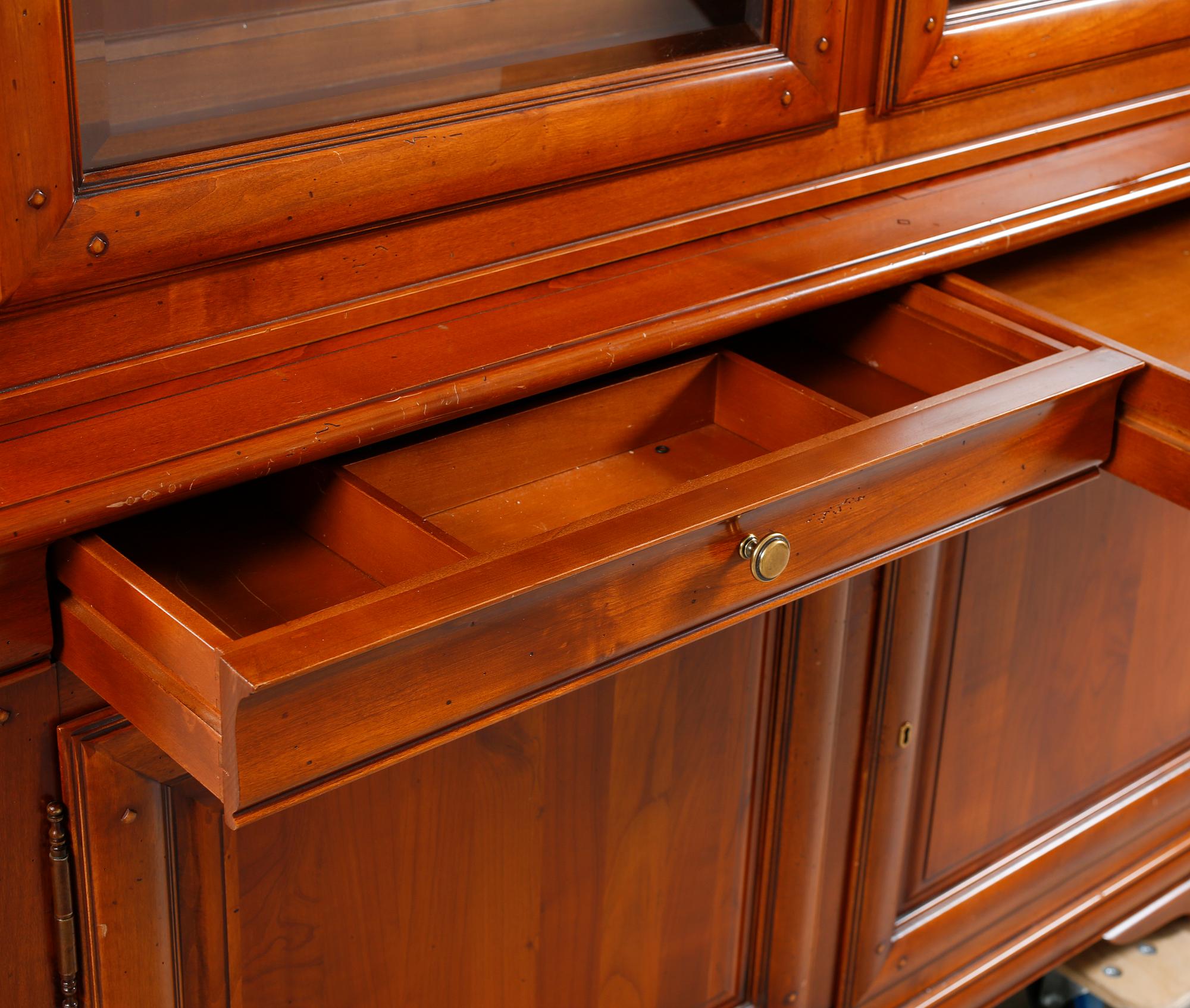 A cupboard designed by Louis Philippe for Selva, from late 20th century.