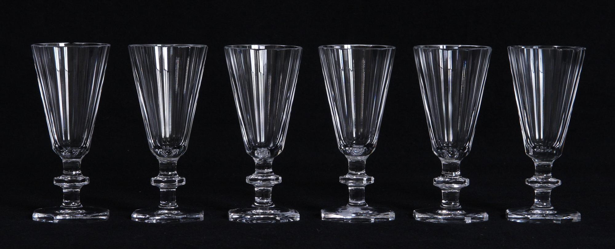 GLASSERVISDELAR, 24 st, "Karlberg", design Elis Bergh, Kosta.