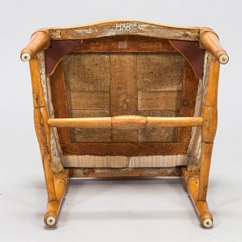 Tuoli ja jakkara, kustavilaiset, noin 1800.