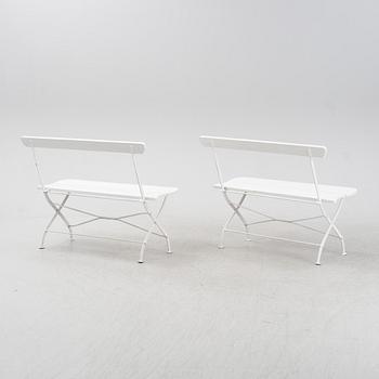 A garden sofa and two chairs, second half of the 20th Century.