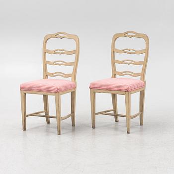 A pair chairs, 19th Century.