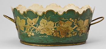 GLASSKÖLJARE, bemålad plåt, empire, 1800-talets första hälft.