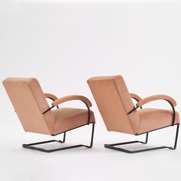 Arthur Lindqvist, a rare pair of armchairs model "D", Lindqvists Smidesfabrik, Grythyttan, 1930s.