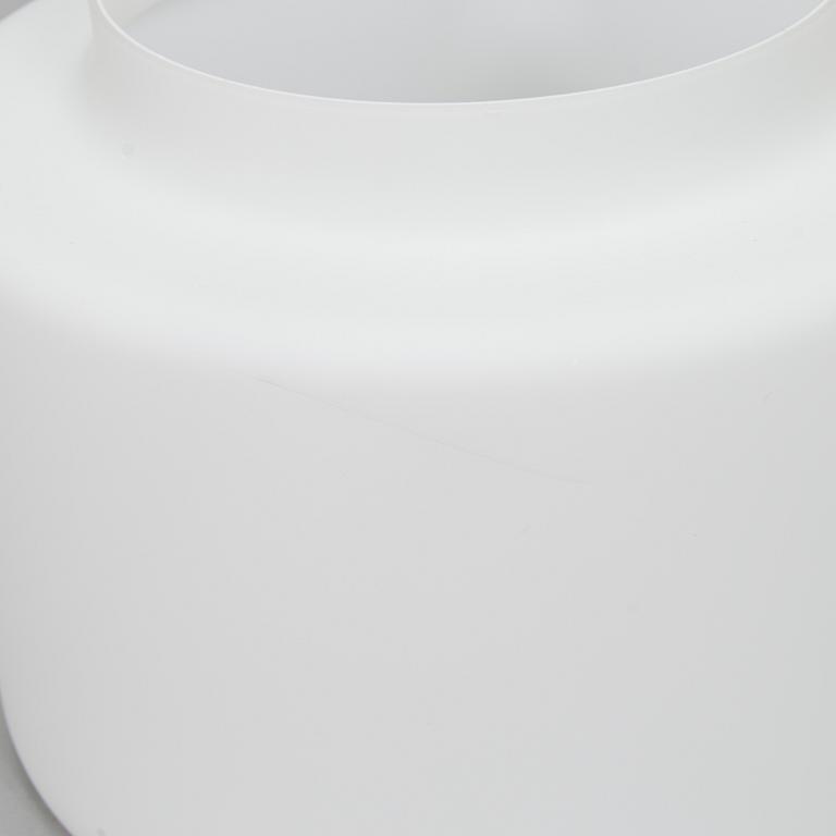 Taklampa, modell AE 88 Itsu, 1900-talets mitt.