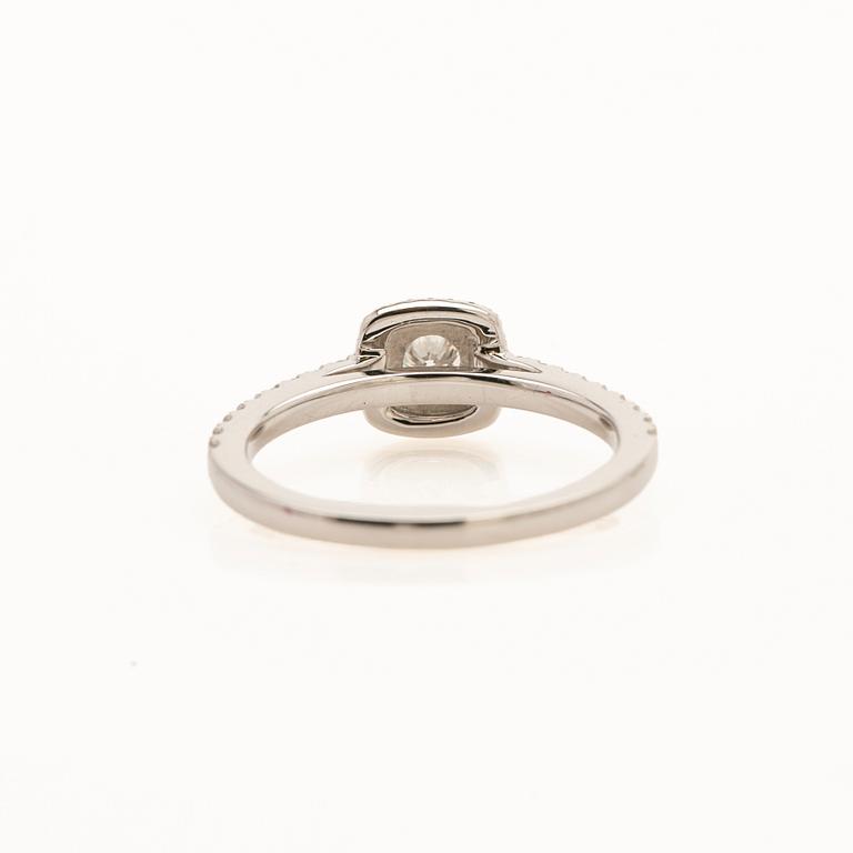 Ring, 18K gold with diamonds, Guldfynd.