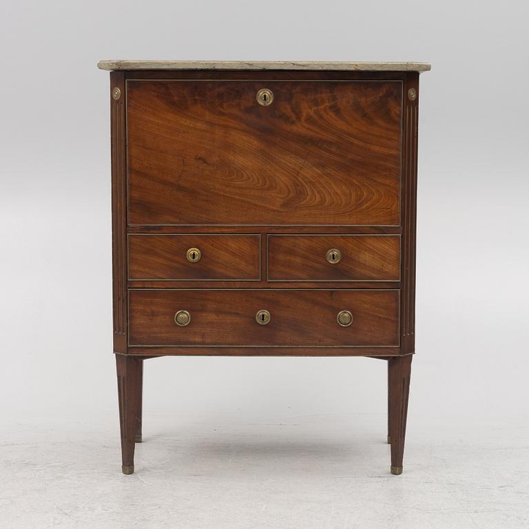 A late Gustvian secretaire, circa 1800.