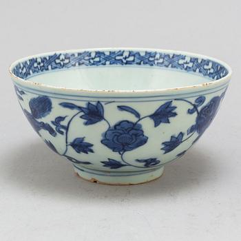 A blue and white bowl, Ming dynasty (1368-1644).