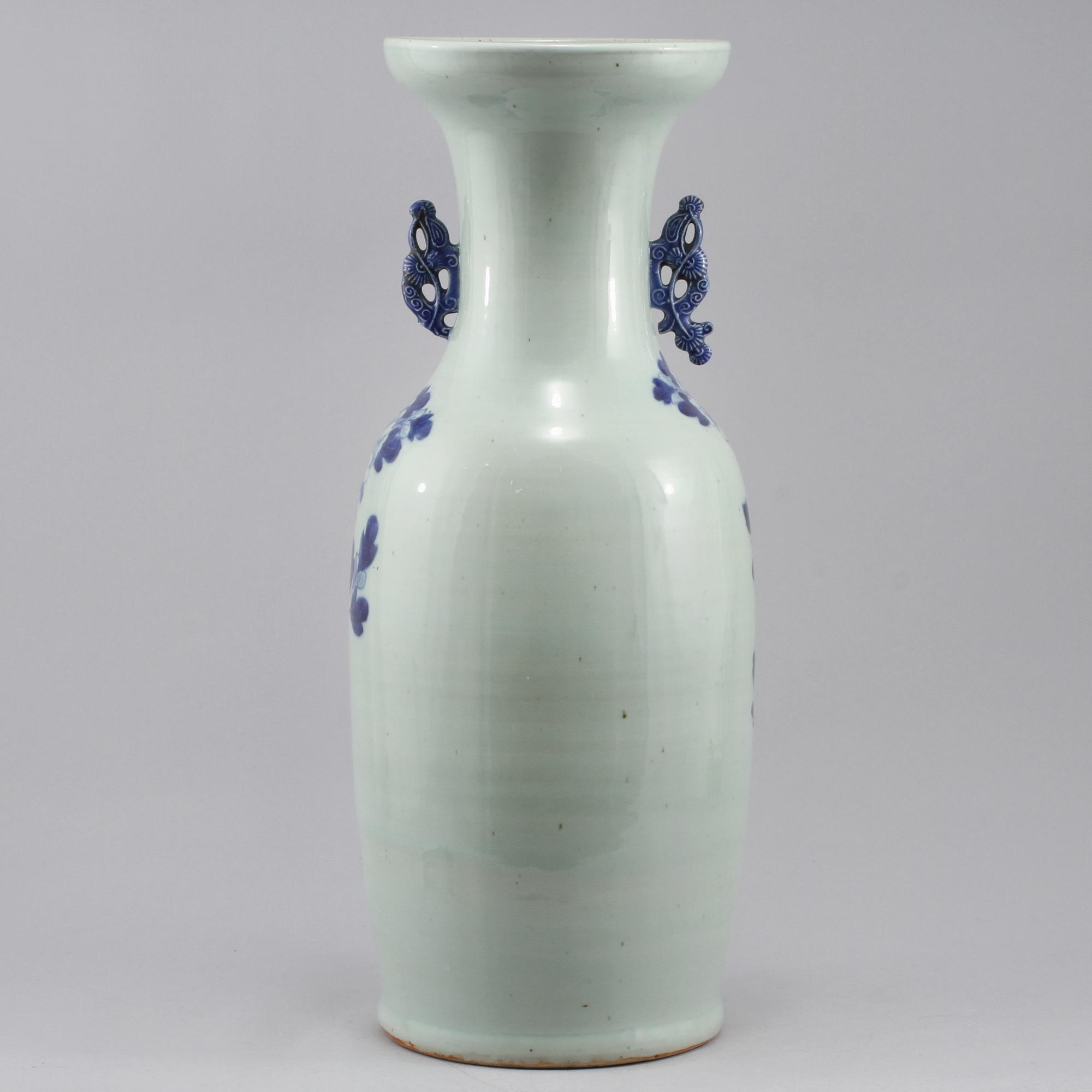 GOLVURNA, porslin, Kina, 1800-tal.