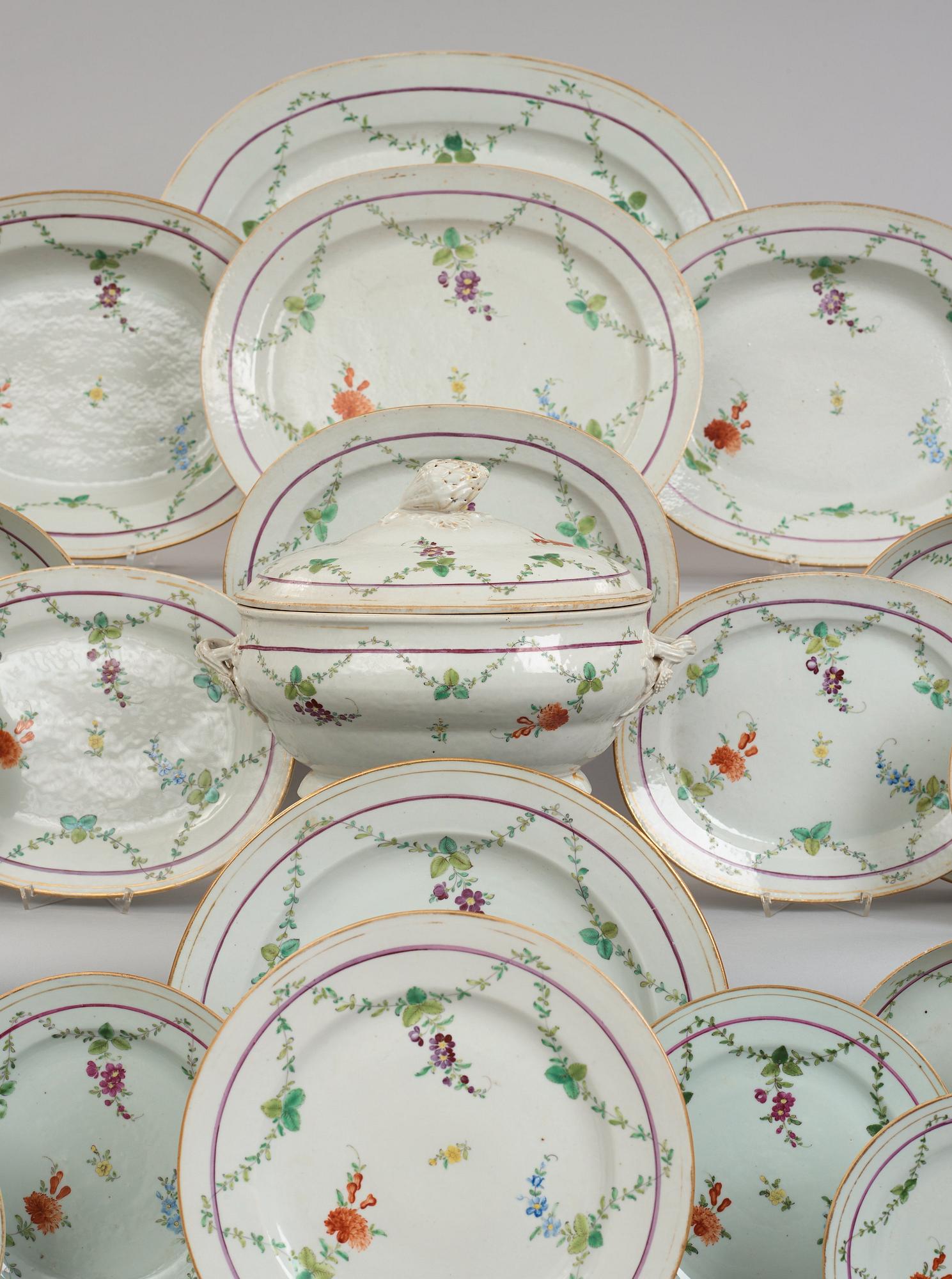 A famille rose dinner service, Qing dynasty, Qianlong (1736-95). (115 pieces).