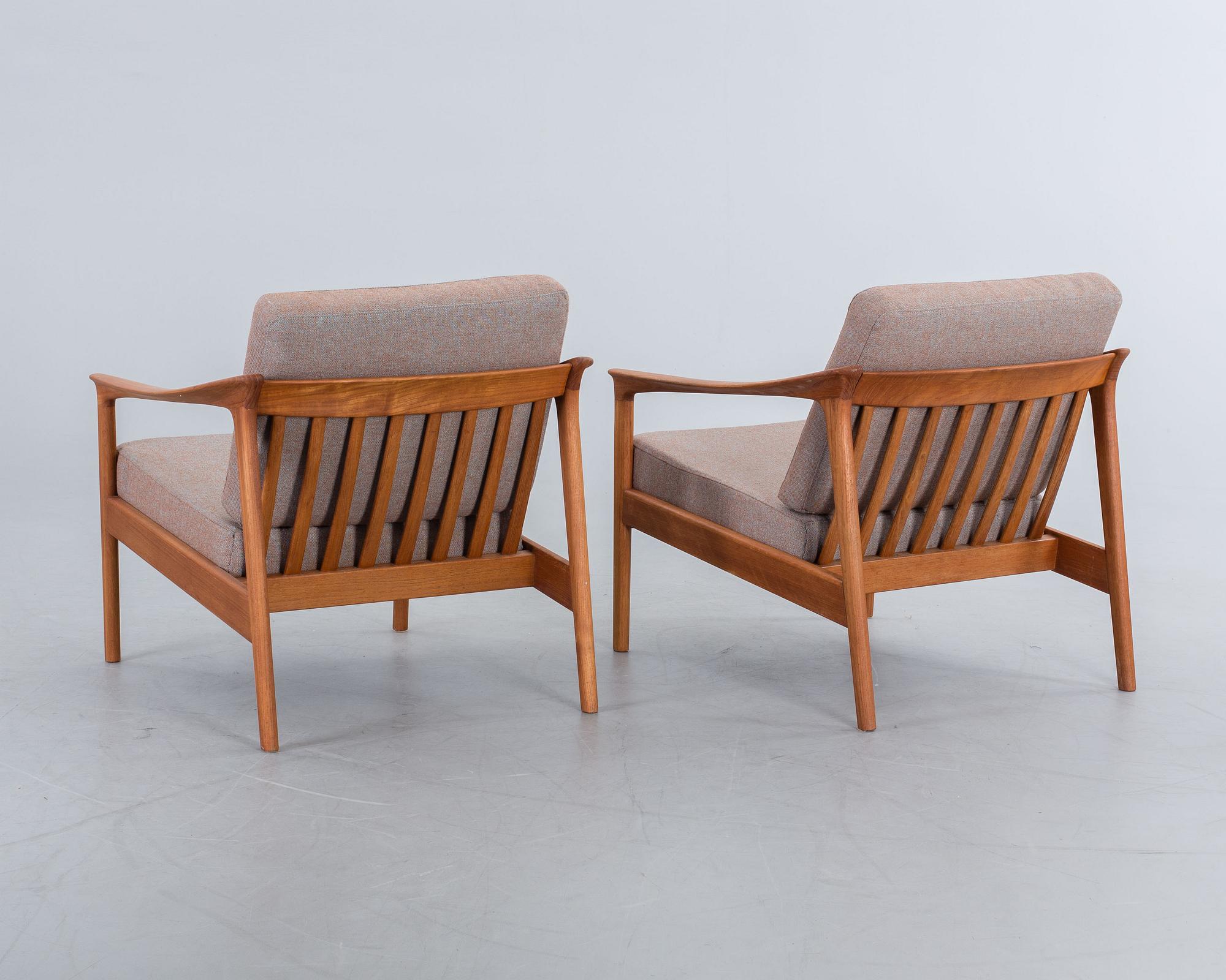 FOLKE OHLSSON, a pair of armchairs, Bodafors,