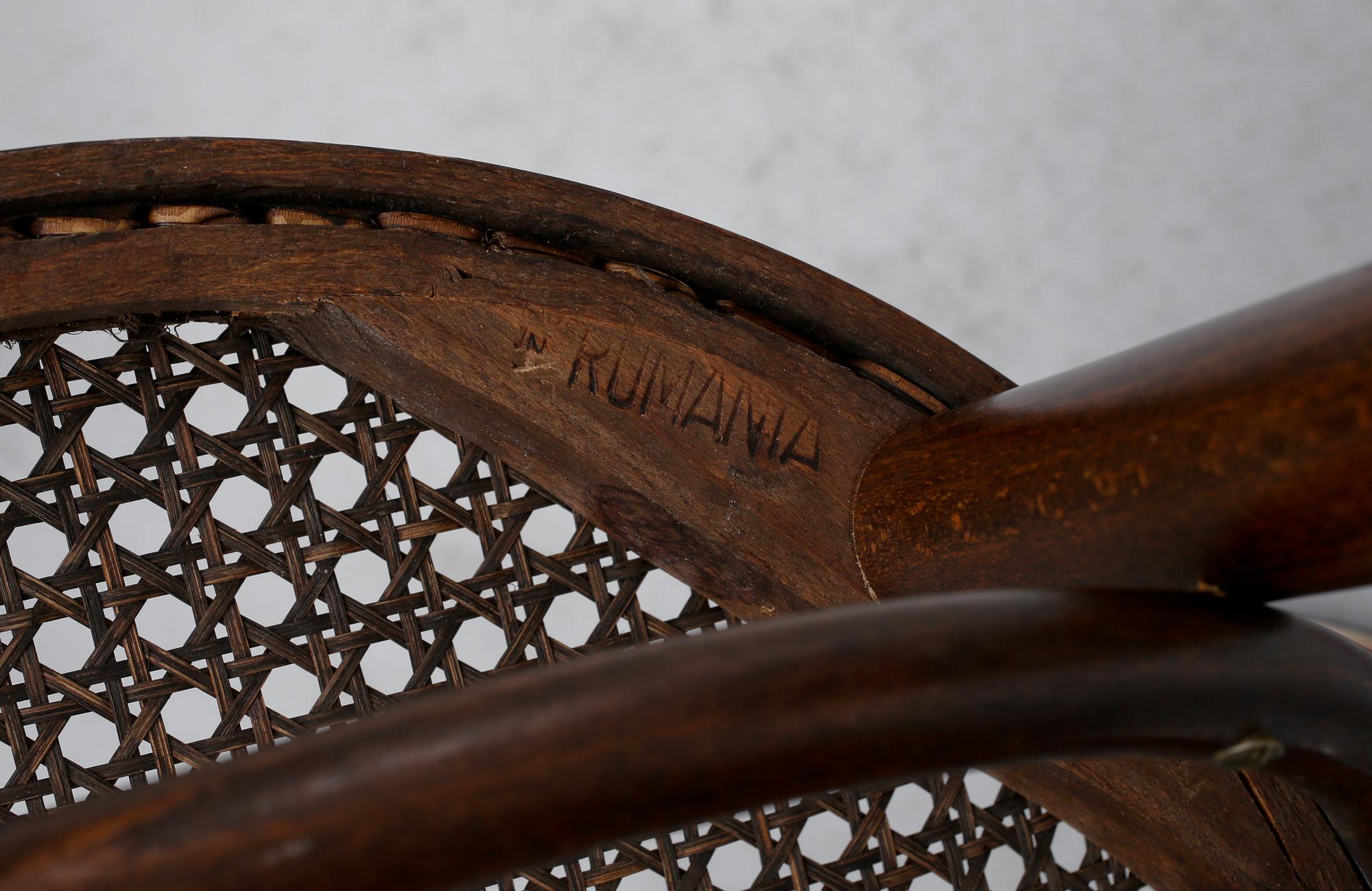 STOLAR, 4 st, Thonetstil, Rumänien, 1900-talets mitt.