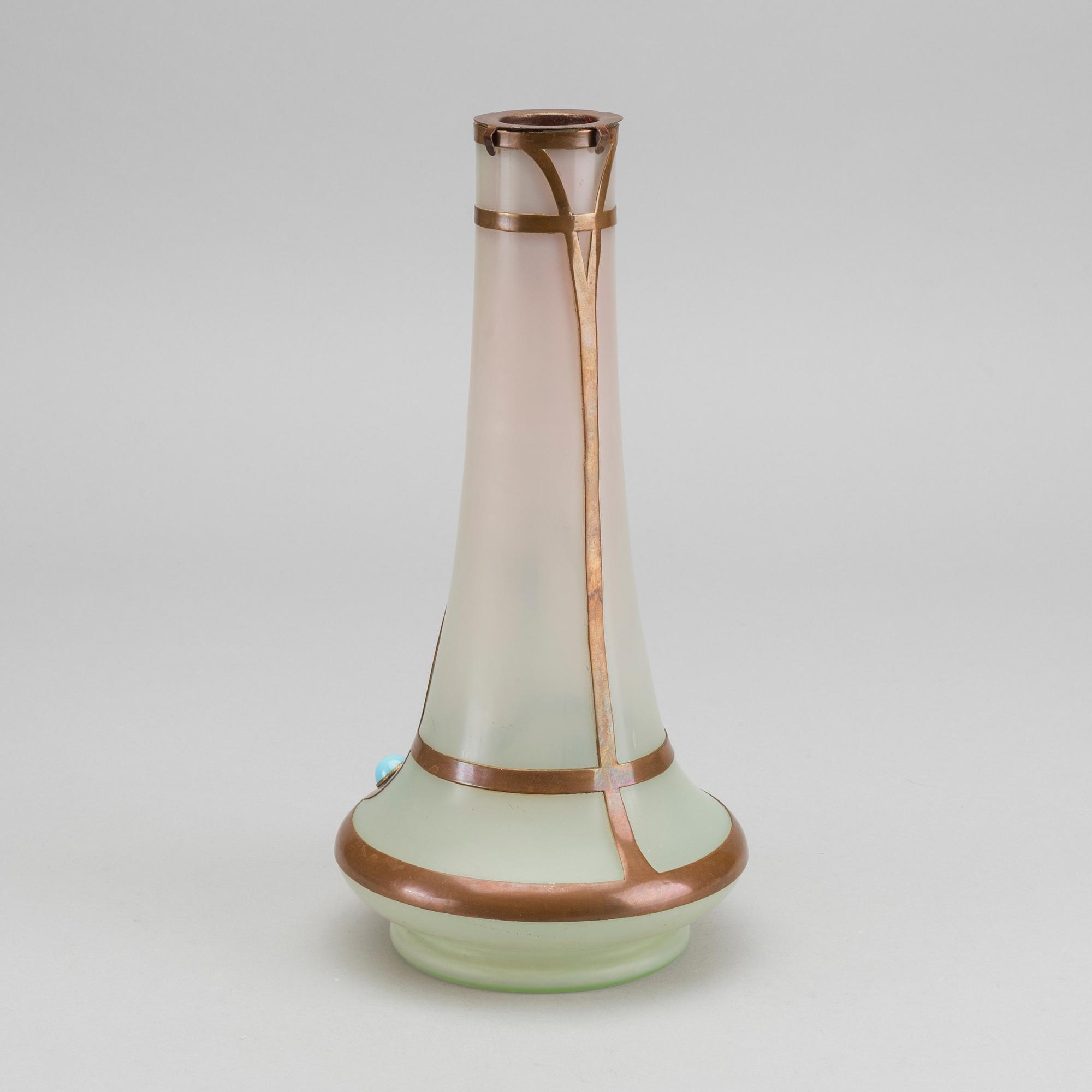 RIEDEL & RINDSKOPF, a "Aventurine" glass and copper vase.