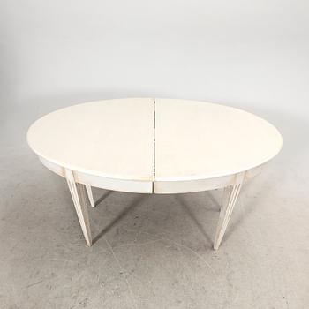 A painted 19th/20th Gustavian style dining table.