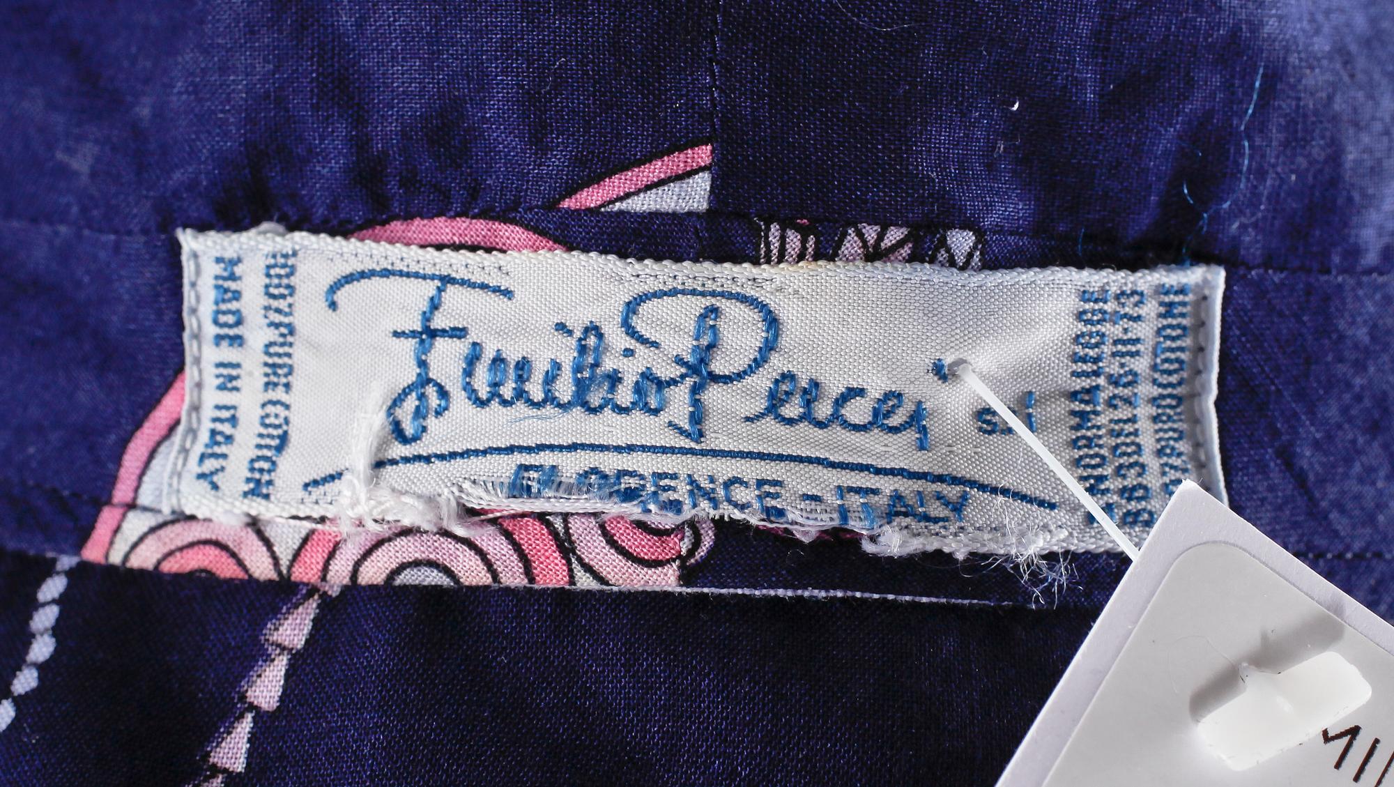 EMILIO PUCCI, kjol samt blus.